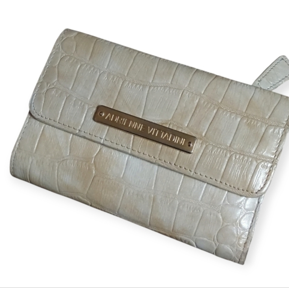Adrienne Vittadini Folding Wallet